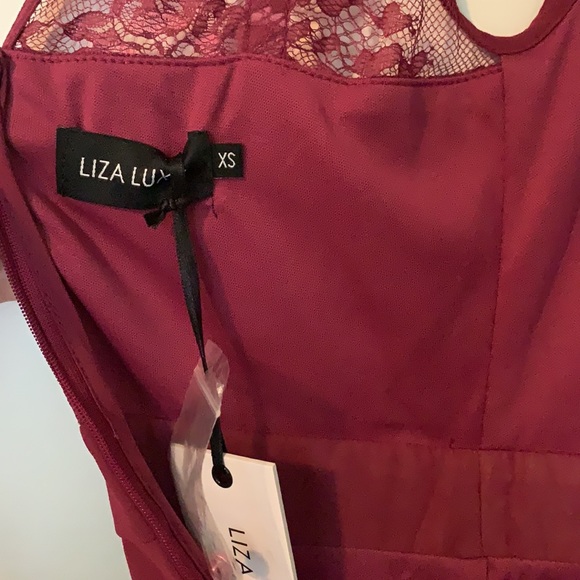 Lovely, never been worn ModCloth Liza Luxe dress - Picture 4 of 6